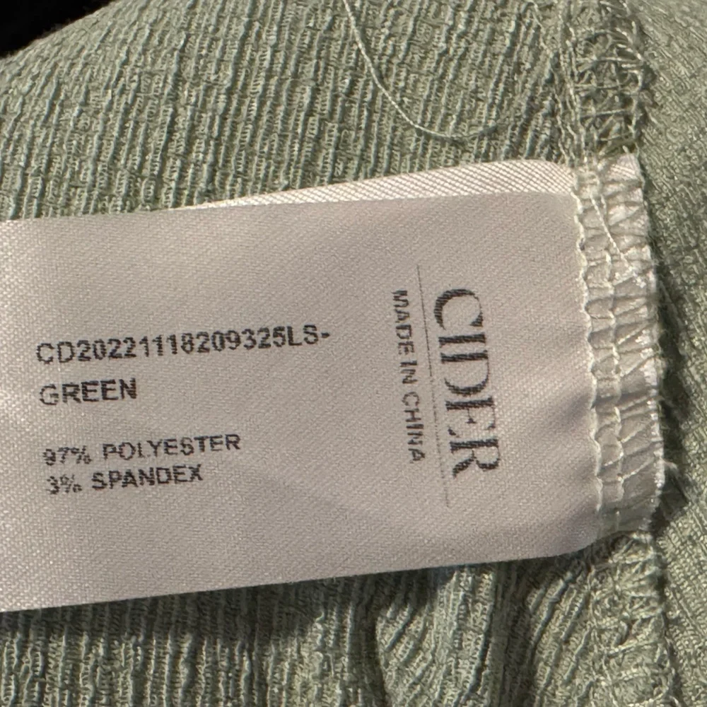 Cider 1x green womens romper - Picture 5 of 6